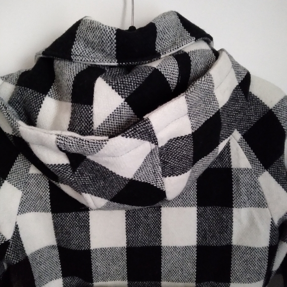 American Rag large coat - Picture 8 of 12